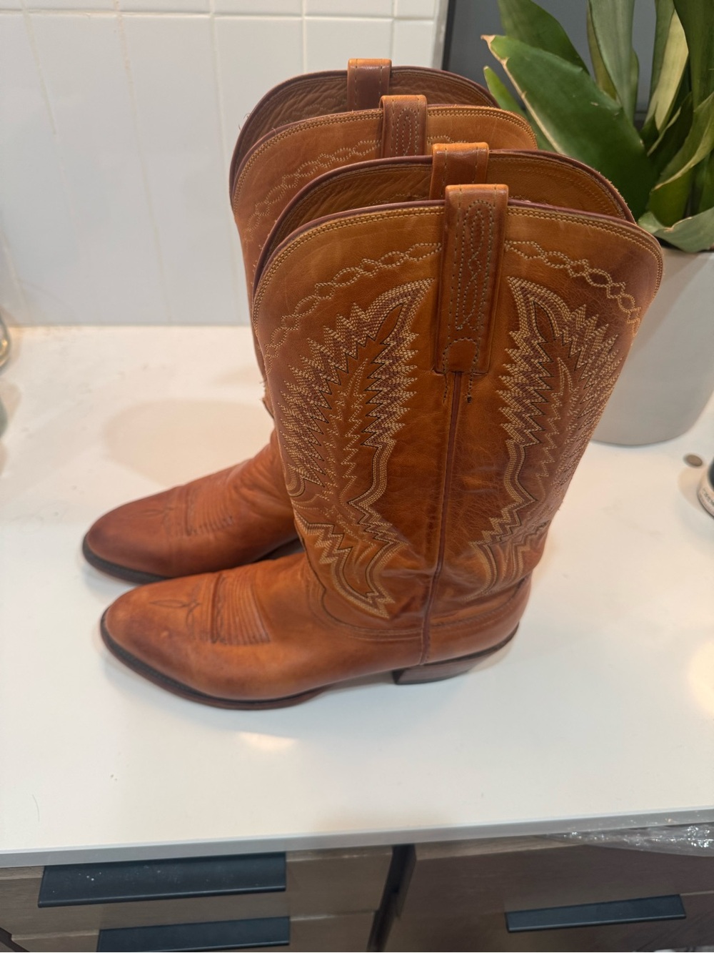 Lucchese Chestnut Brown Western Cowboy Boots with Embroidered Shaft